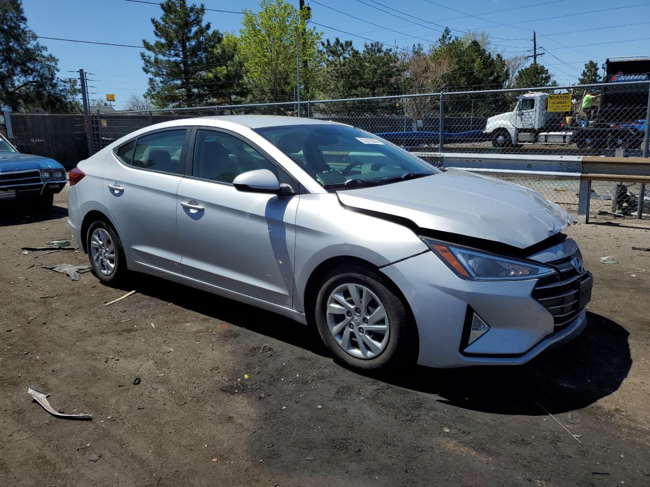 KMHD74LF0KU818887 2019 Hyundai Elantra Se