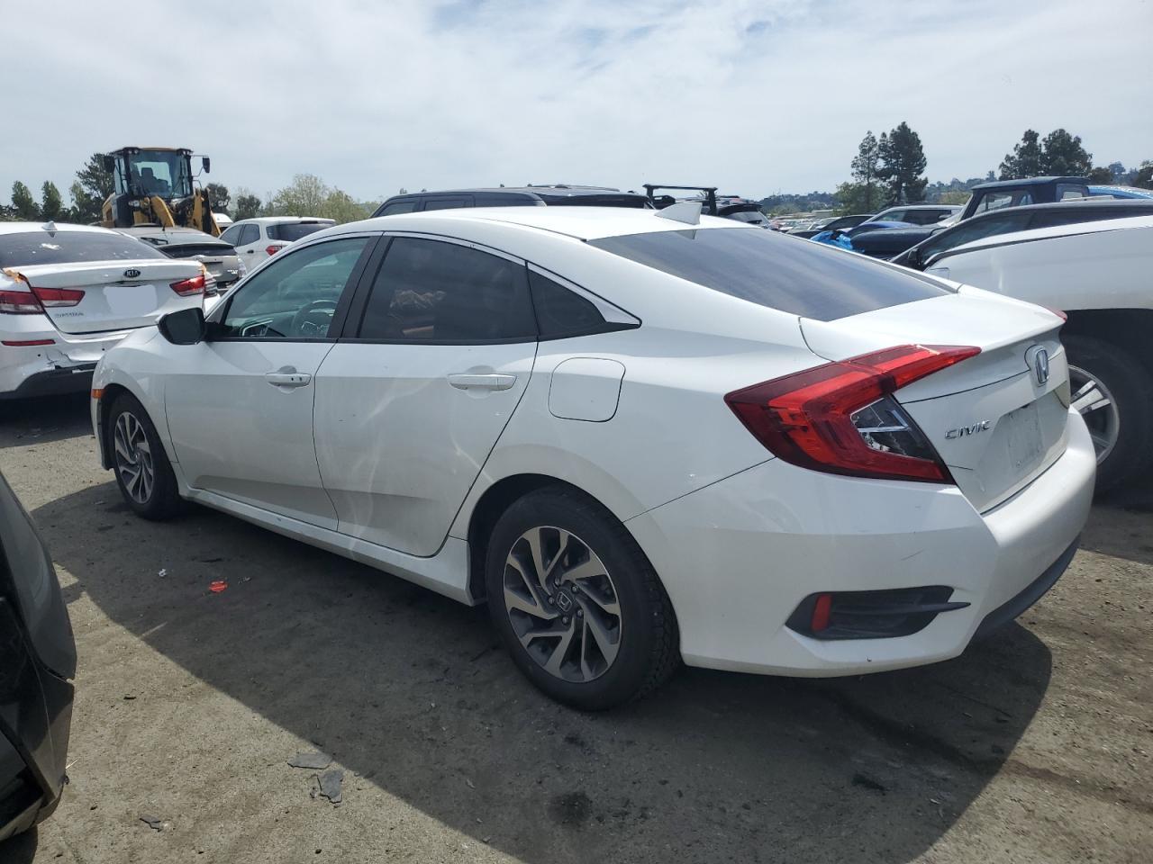 19XFC2F75JE205047 2018 Honda Civic Ex