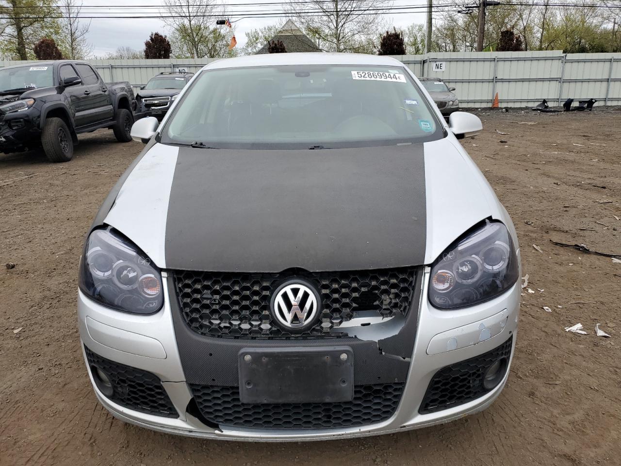 3VWRG71K45M607595 2005 Volkswagen New Jetta 2.5