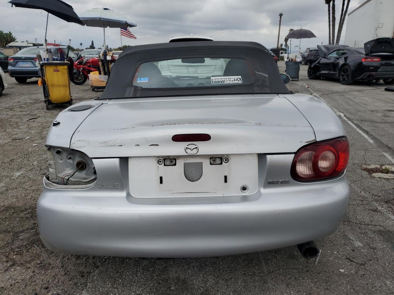 JM1NB353010216016 2001 Mazda Mx-5 Miata Base