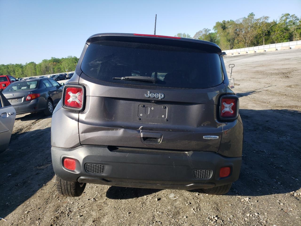 ZACCJABB6JPH81679 2018 Jeep Renegade Latitude