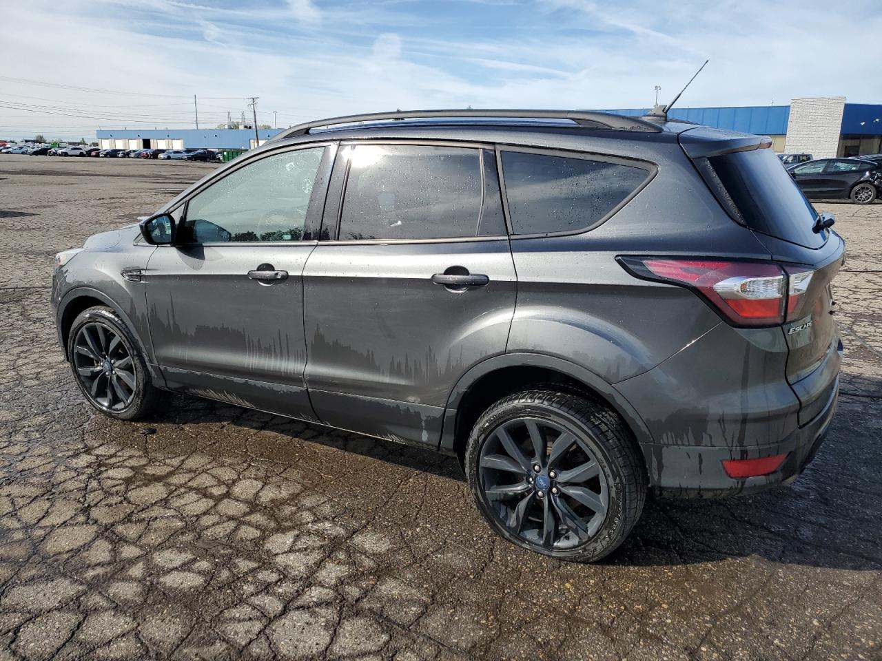 1FMCU9GD4JUD49313 2018 Ford Escape Se