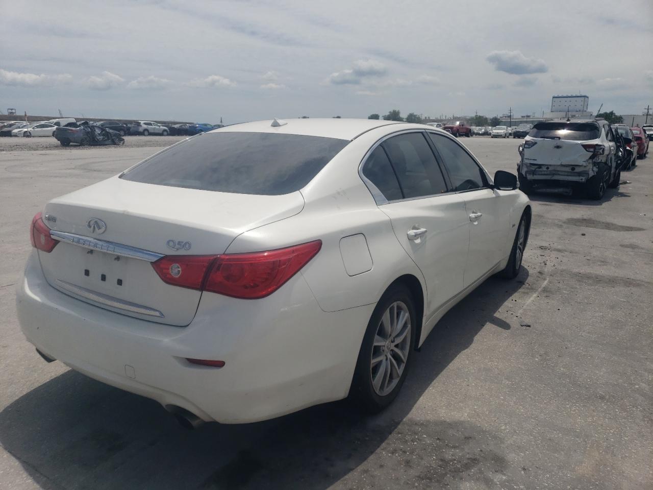 JN1EV7AP1HM730051 2017 Infiniti Q50 Premium