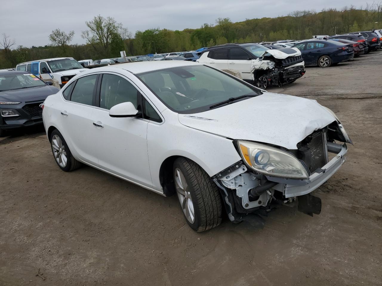 1G4PR5SK3E4172857 2014 Buick Verano Convenience