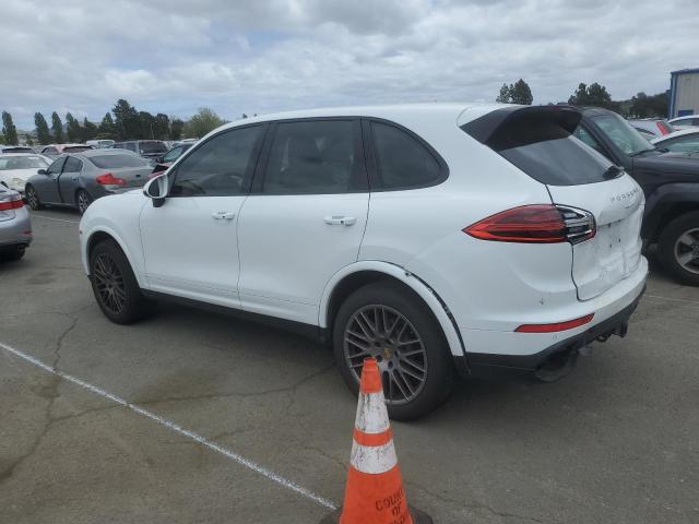 VIN WP1AA2A29HKA85075 2017 Porsche Cayenne no.2