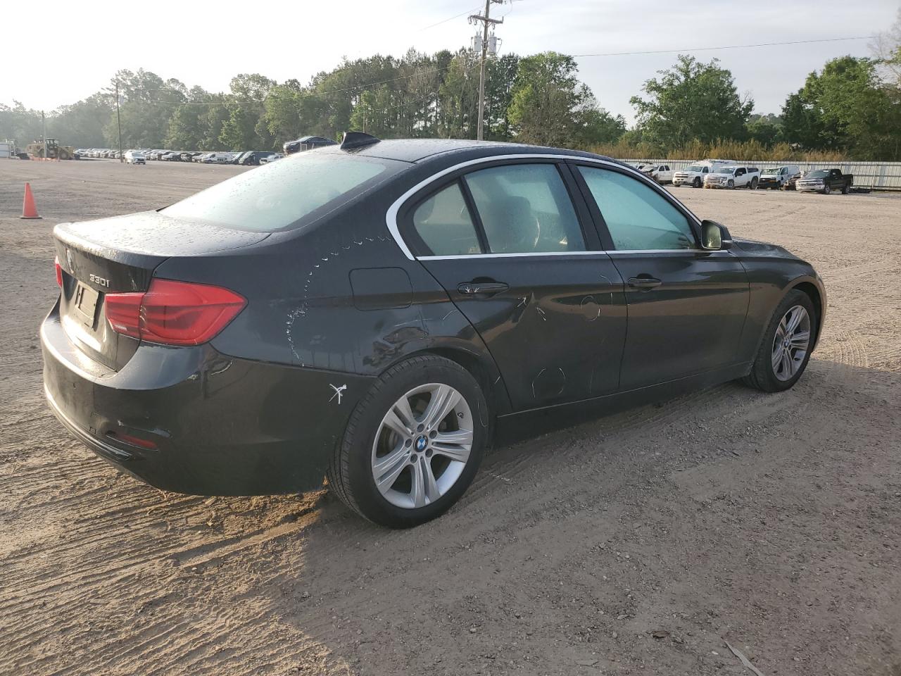 WBA8B9G50HNU50987 2017 BMW 330 I