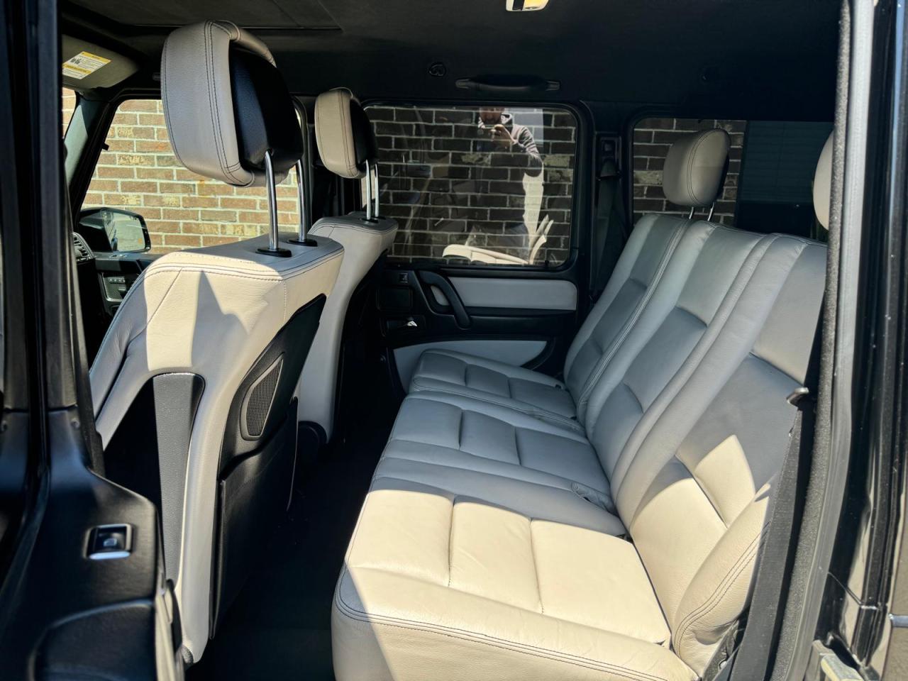 2015 Mercedes-Benz G 550 vin: WDCYC3HF2FX230122