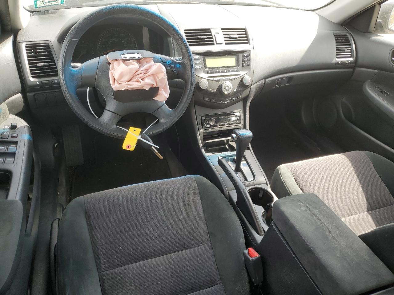 1HGCM56485A102870 2005 Honda Accord Lx