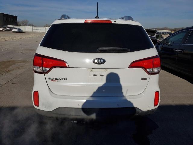 2015 KIA SORENTO LX 5XYKTCA6XFG655774