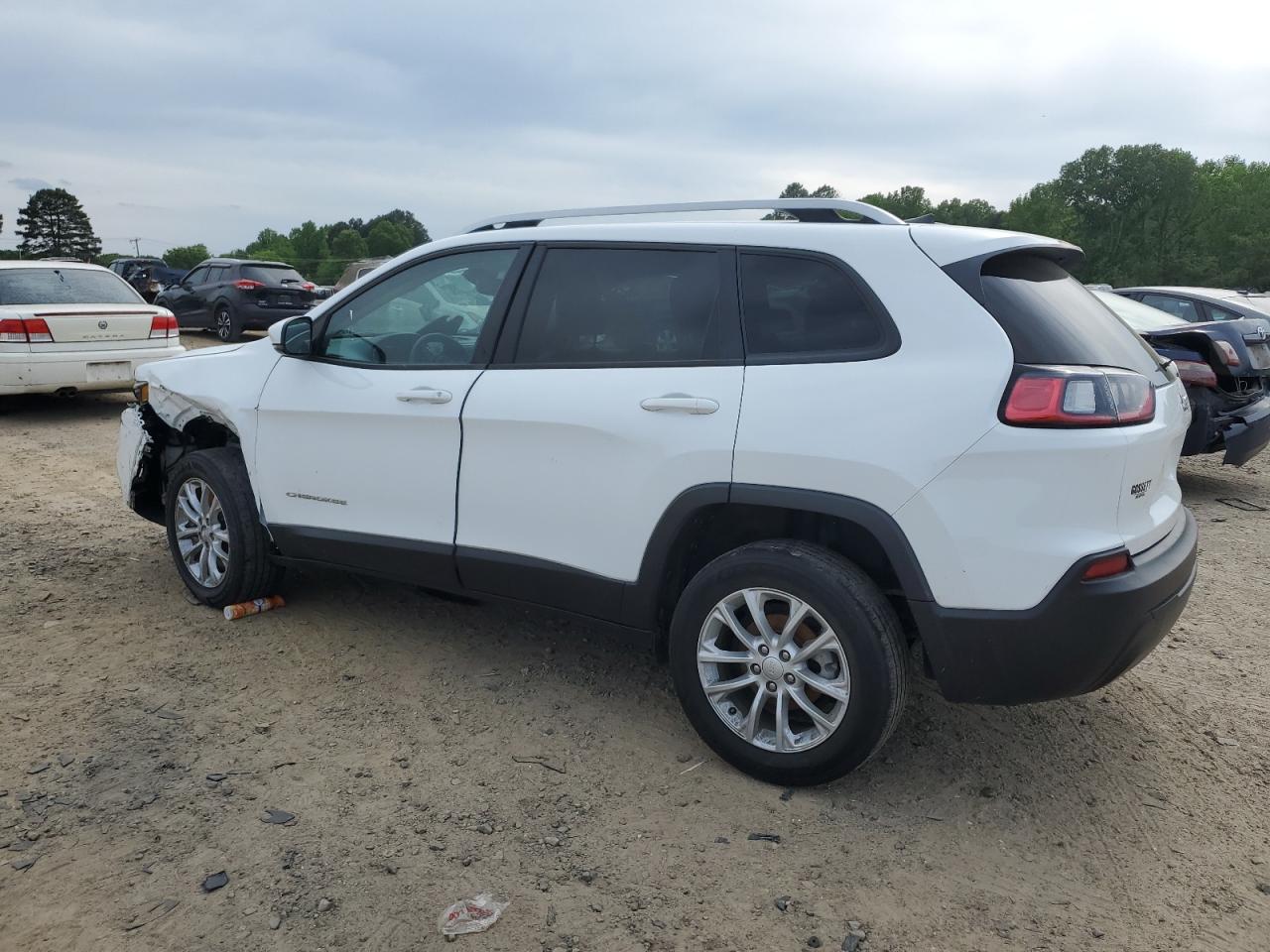 2021 Jeep Cherokee Latitude vin: 1C4PJLCB5MD168760