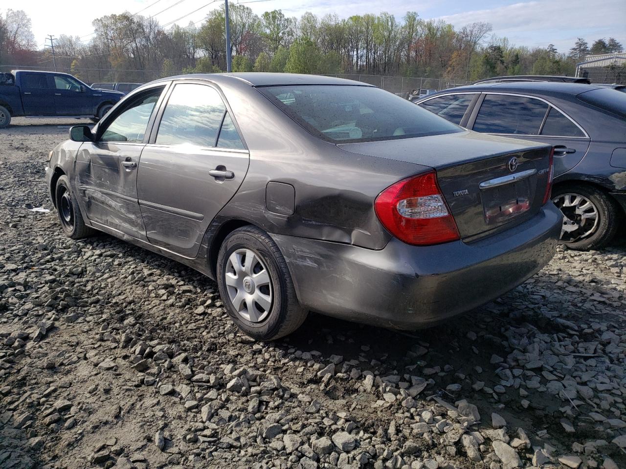 4T1BE32K34U880874 2004 Toyota Camry Le