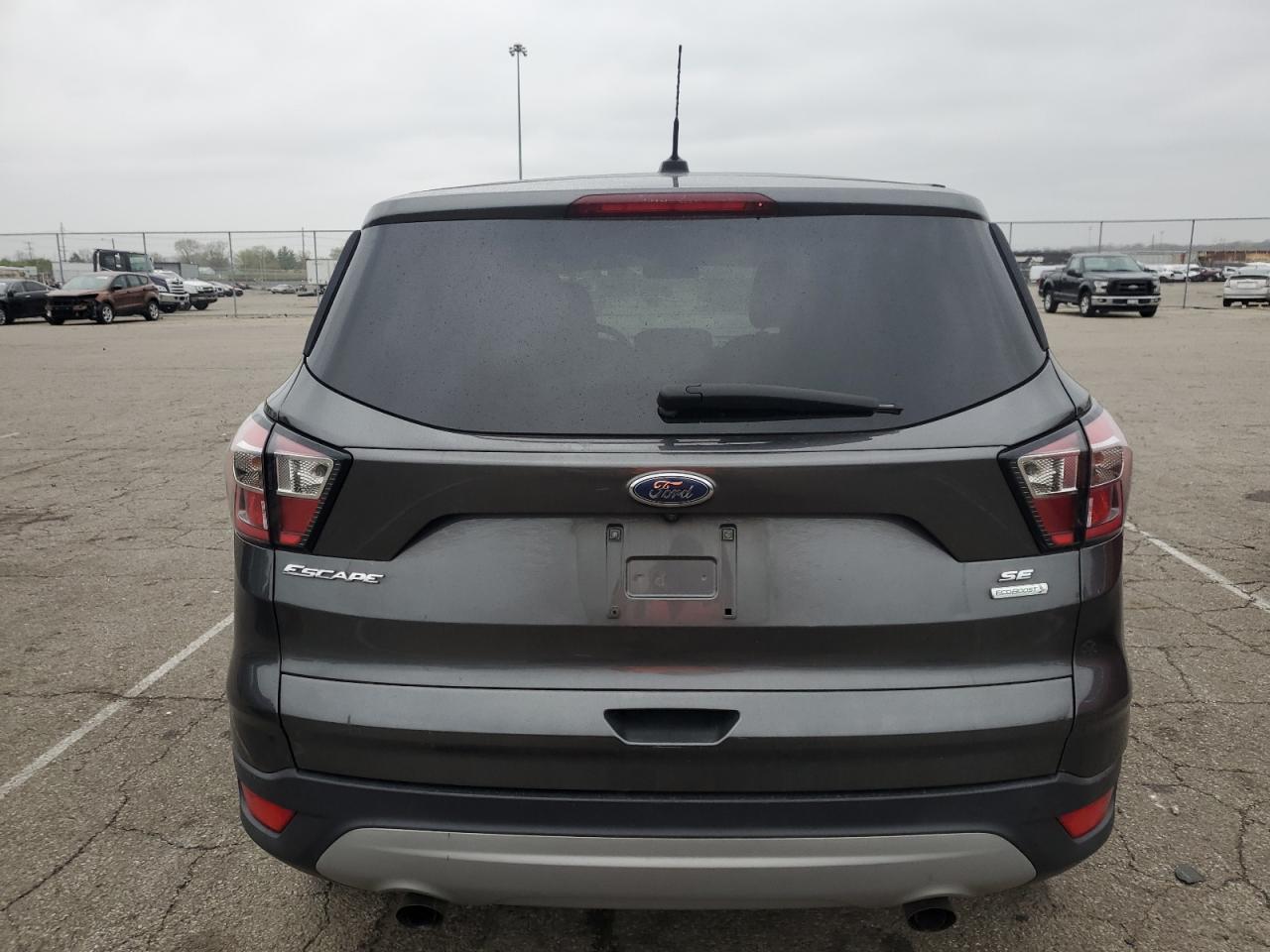 2017 Ford Escape Se vin: 1FMCU0GD8HUB99695