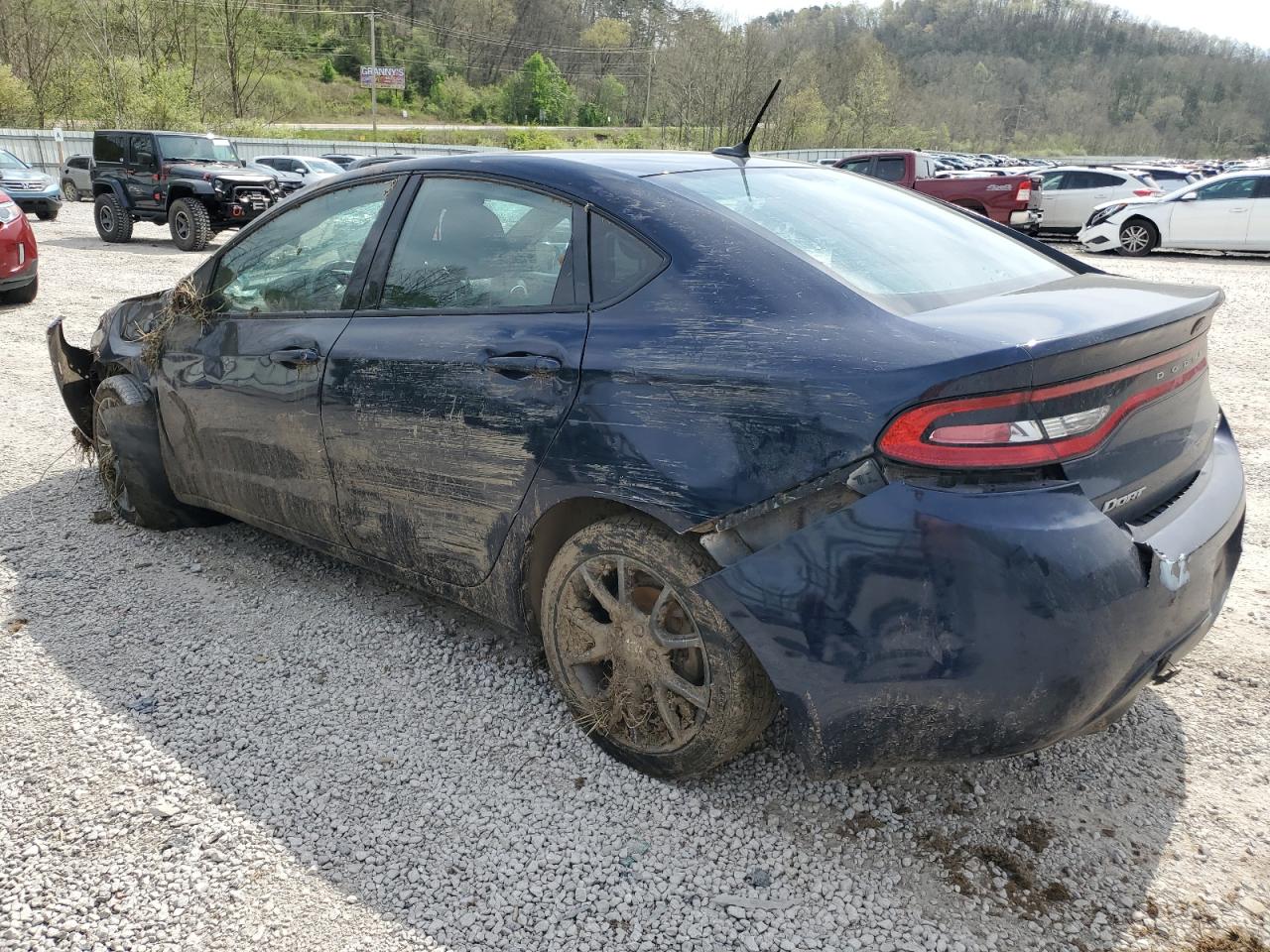 1C3CDFBBXFD243677 2015 Dodge Dart Sxt