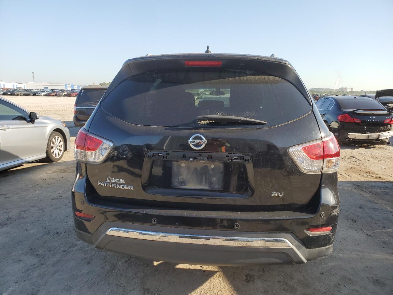 2014 Nissan Pathfinder S vin: 5N1AR2MN1EC600393