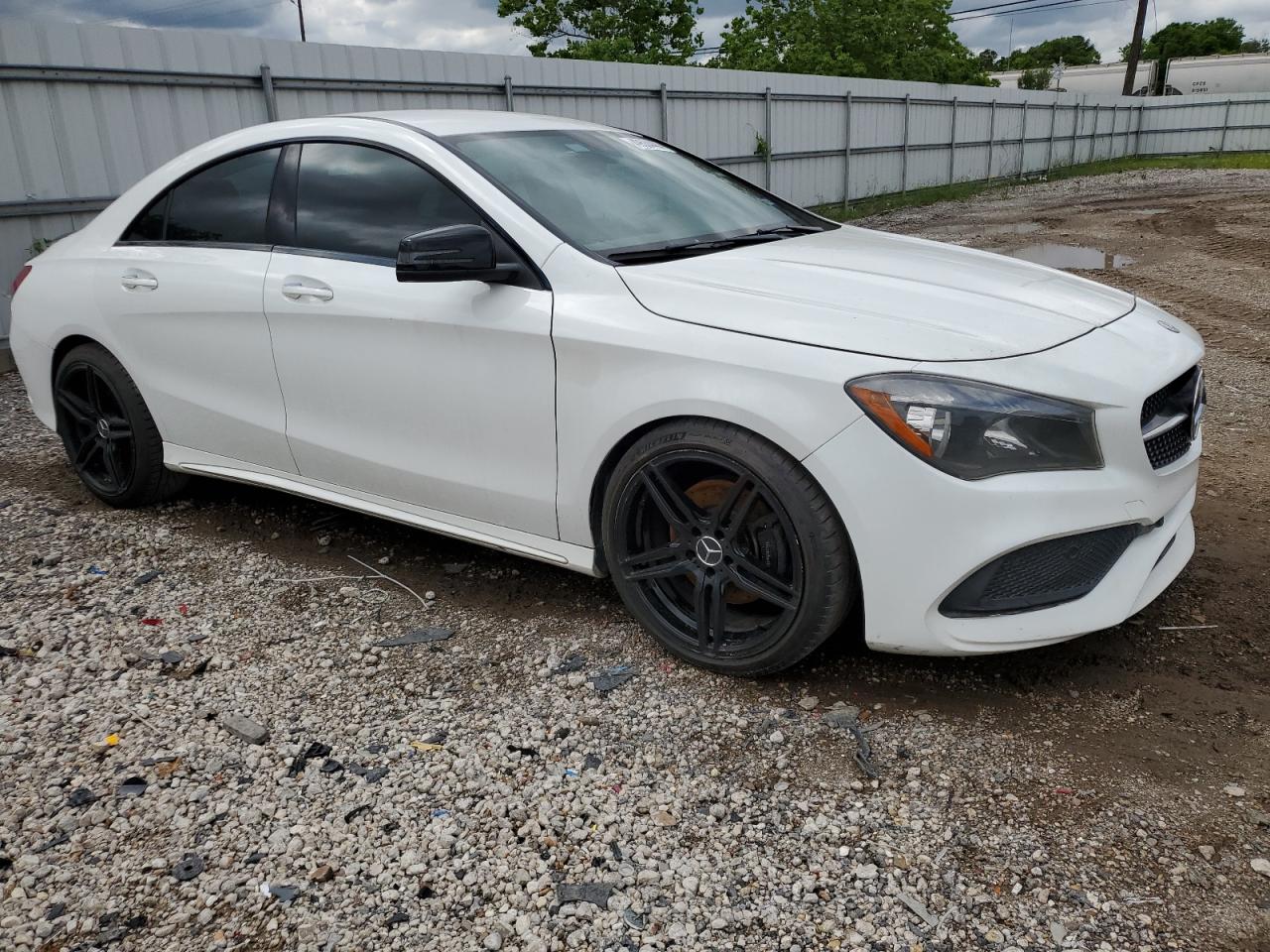 WDDSJ4EB6JN660481 2018 Mercedes-Benz Cla 250