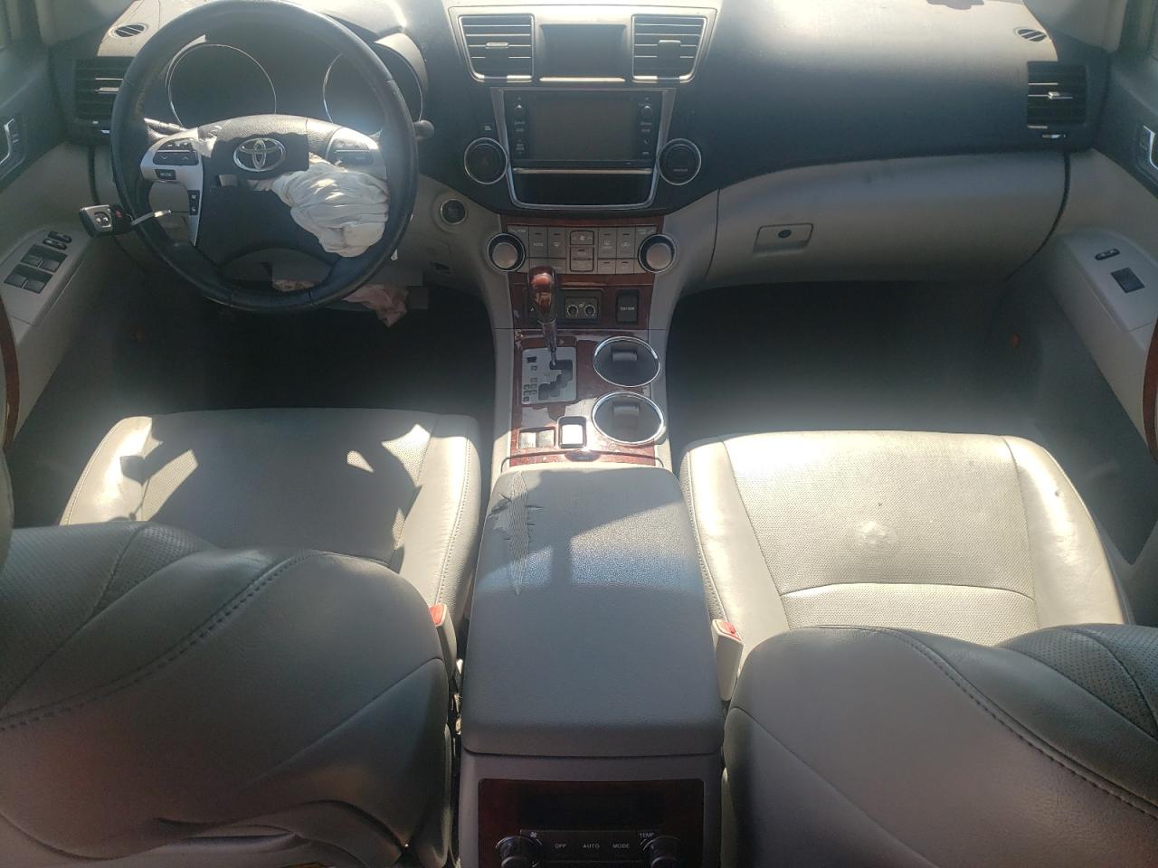 5TDYK3EH7DS139803 2013 Toyota Highlander Limited