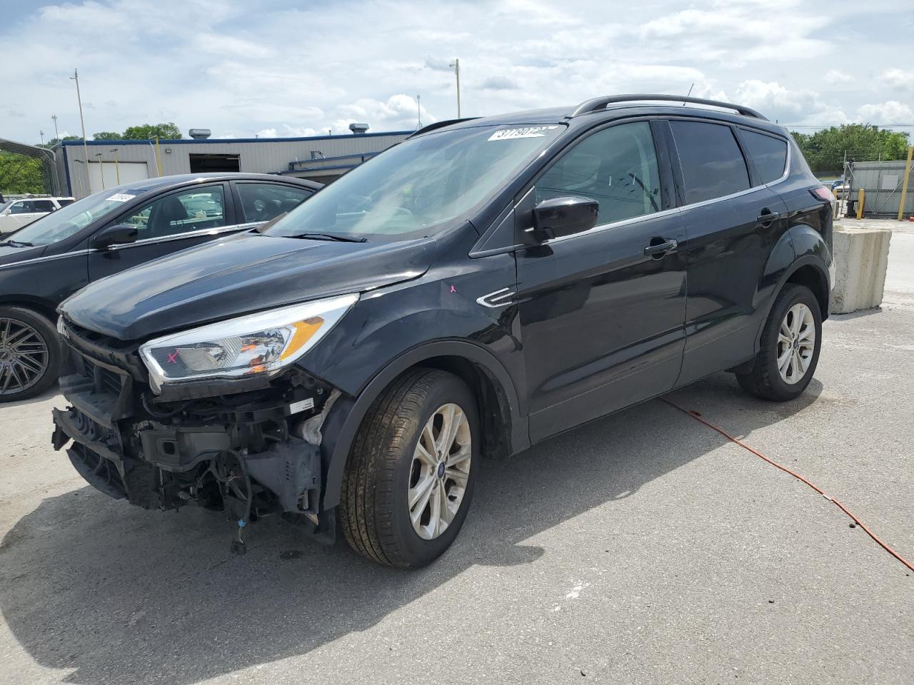 1FMCU0GD7JUD18455 2018 Ford Escape Se