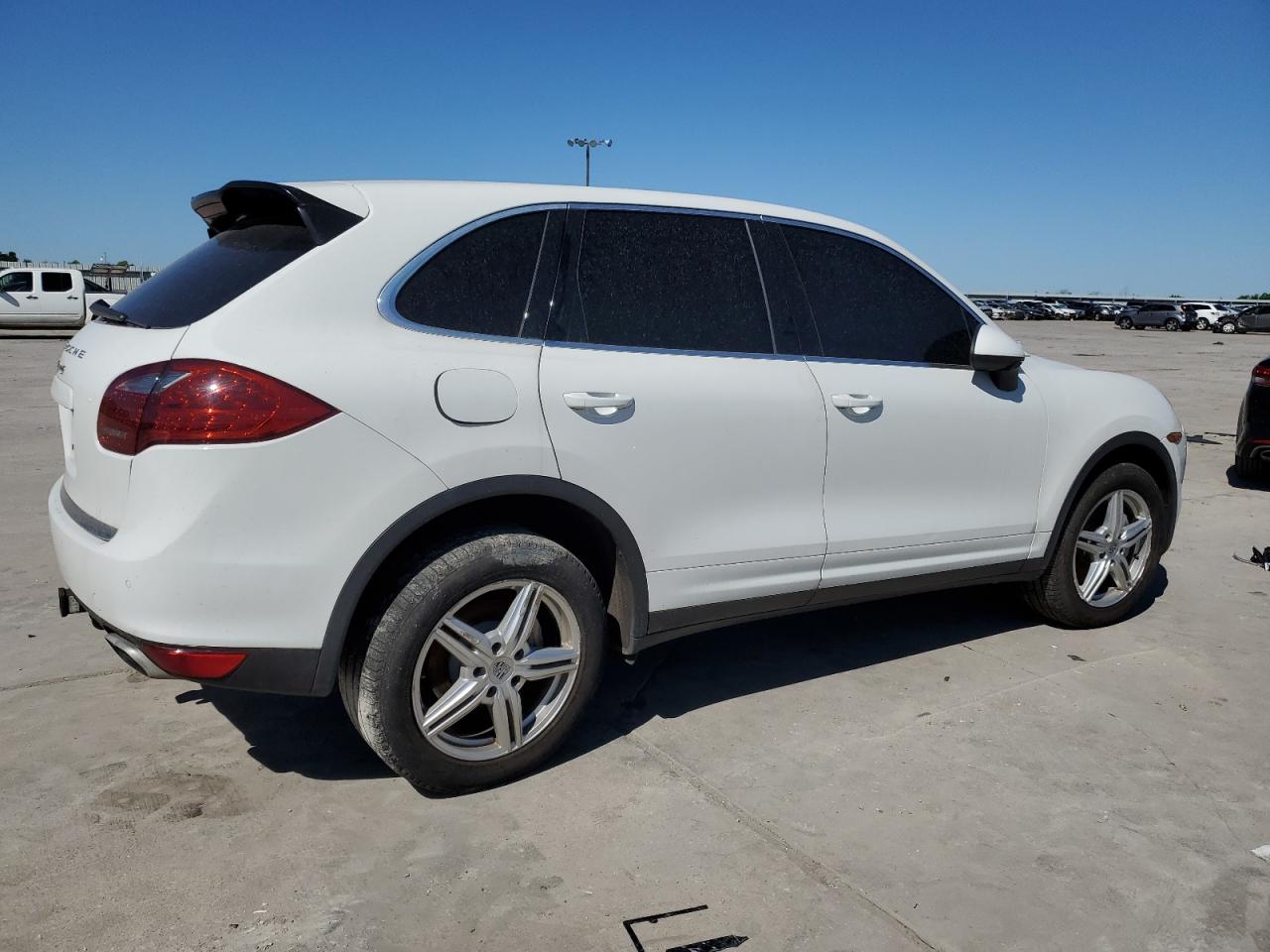 WP1AB2A27CLA47408 2012 Porsche Cayenne S