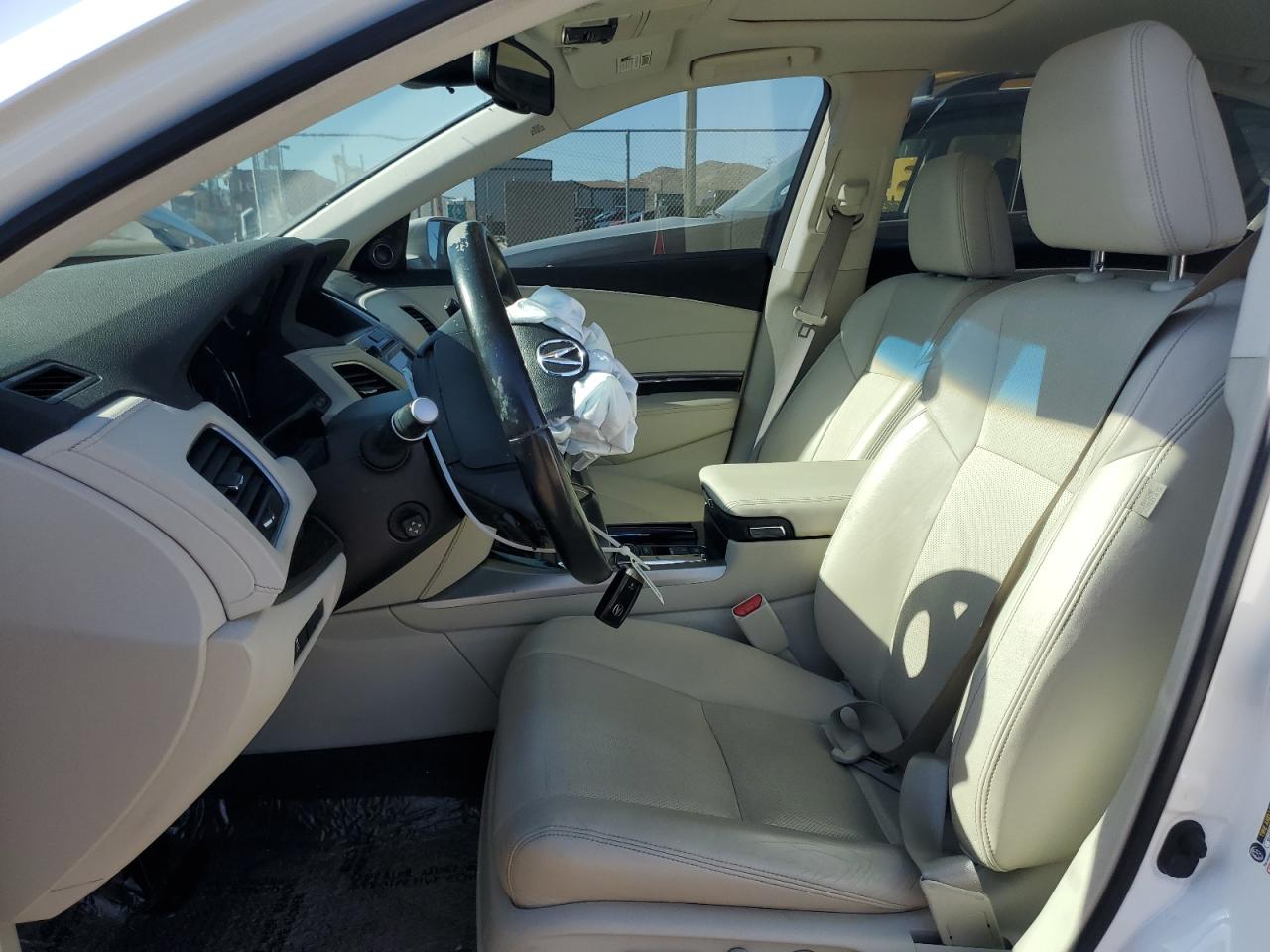 JH4KC1F50FC001132 2015 Acura Rlx Tech