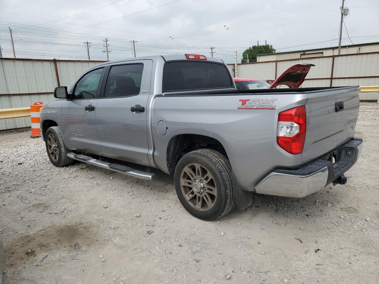 5TFEM5F11GX103369 2016 Toyota Tundra Crewmax Sr5