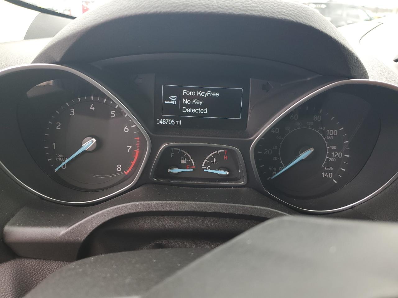 1FMCU9J9XJUD61583 FORD ESCAPE 2018