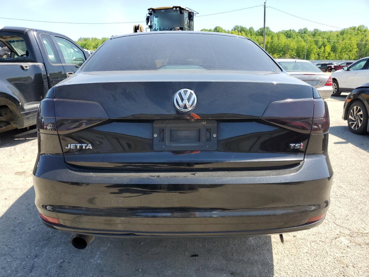 2018 Volkswagen Jetta S vin: 3VW167AJ6JM221097