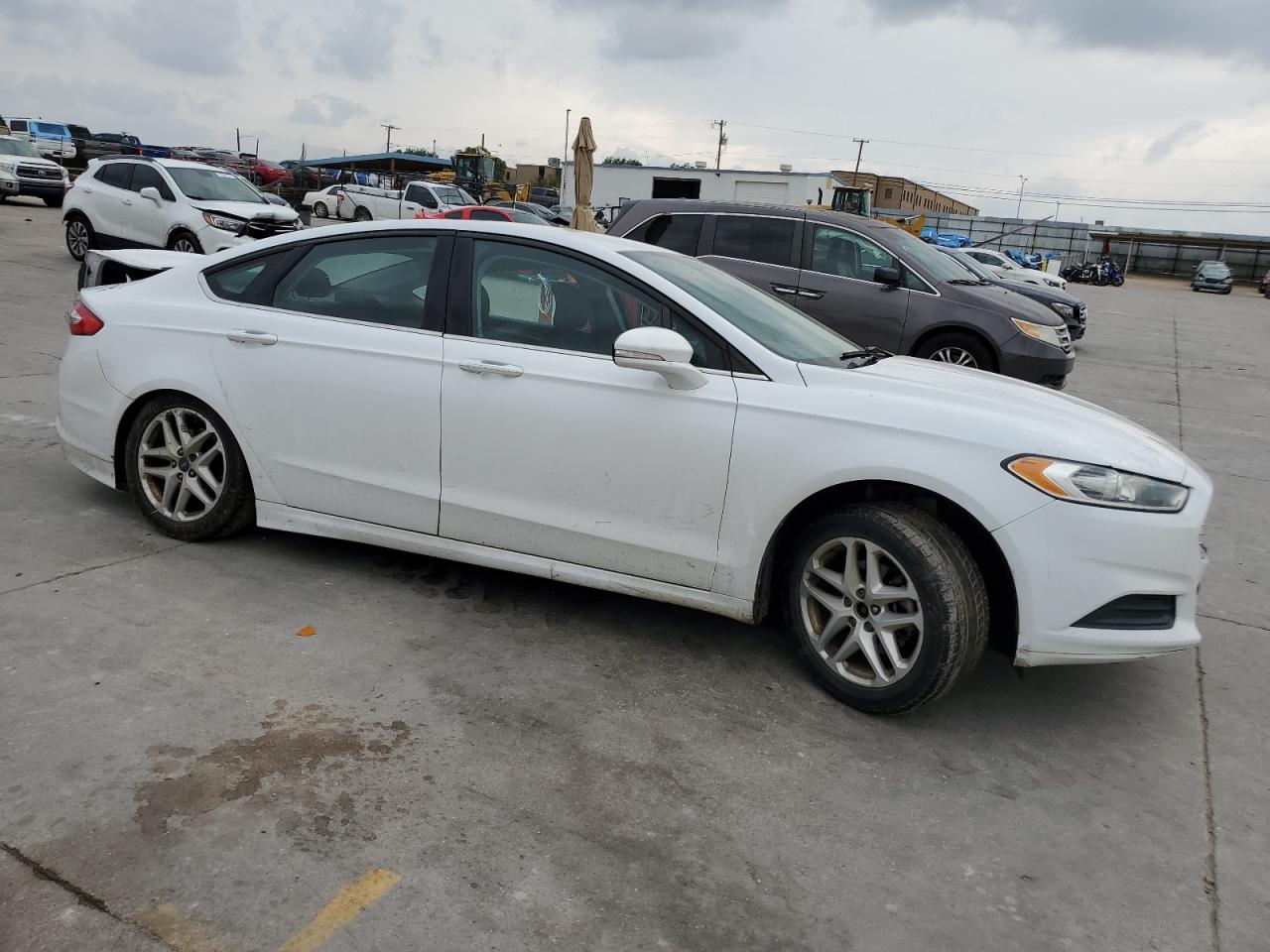 1FA6P0H77F5127613 2015 Ford Fusion Se