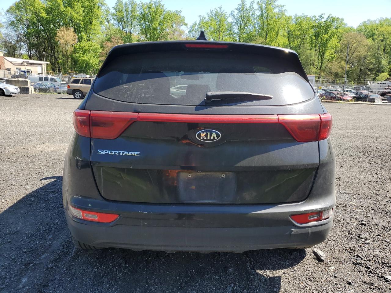 KNDPMCACXJ7306449 2018 Kia Sportage Lx