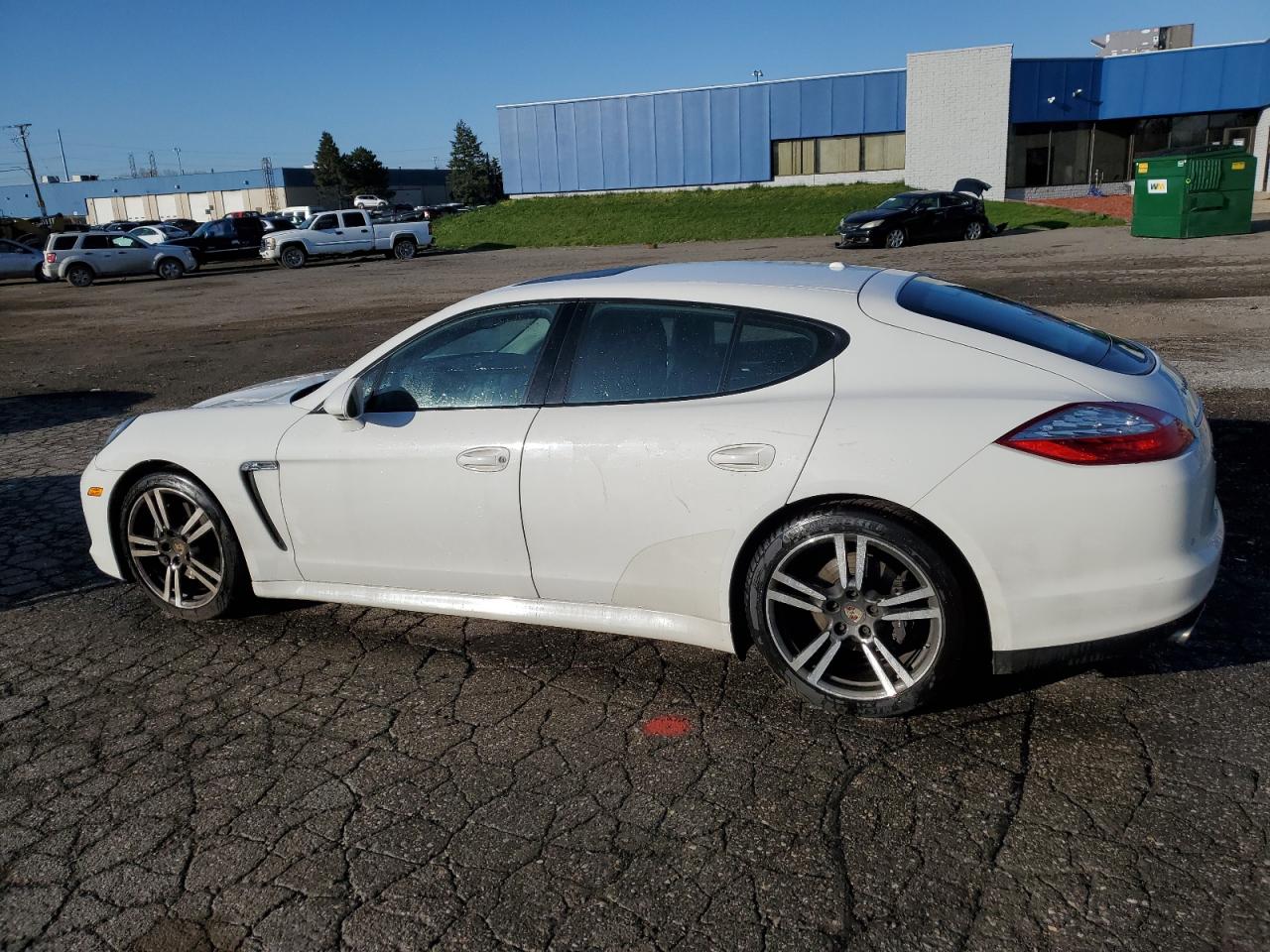 WP0AA2A75CL014598 2012 Porsche Panamera 2