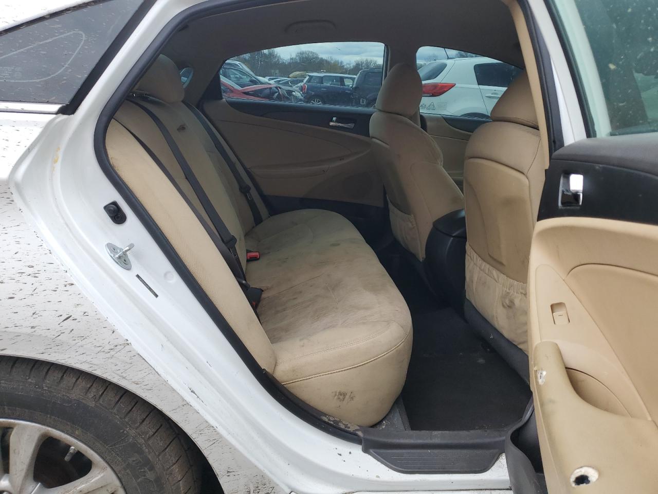 5NPEB4AC6DH778327 2013 Hyundai Sonata Gls