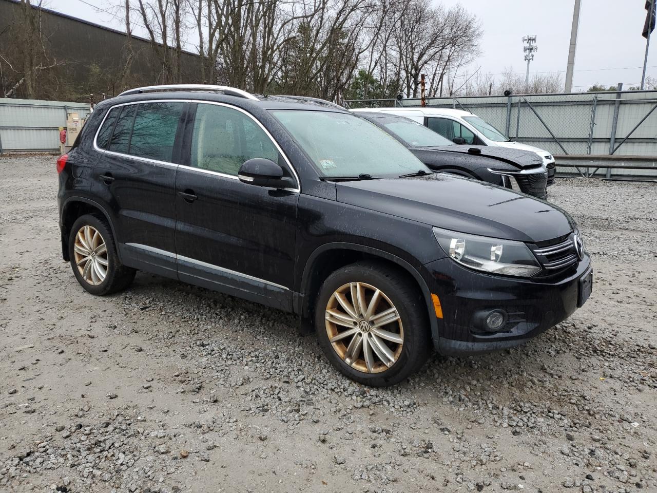 WVGBV7AX6FW572089 2015 Volkswagen Tiguan S