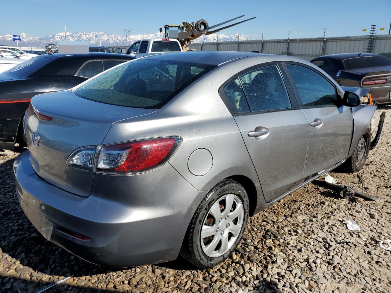 JM1BL1UG2C1575924 2012 Mazda 3 I
