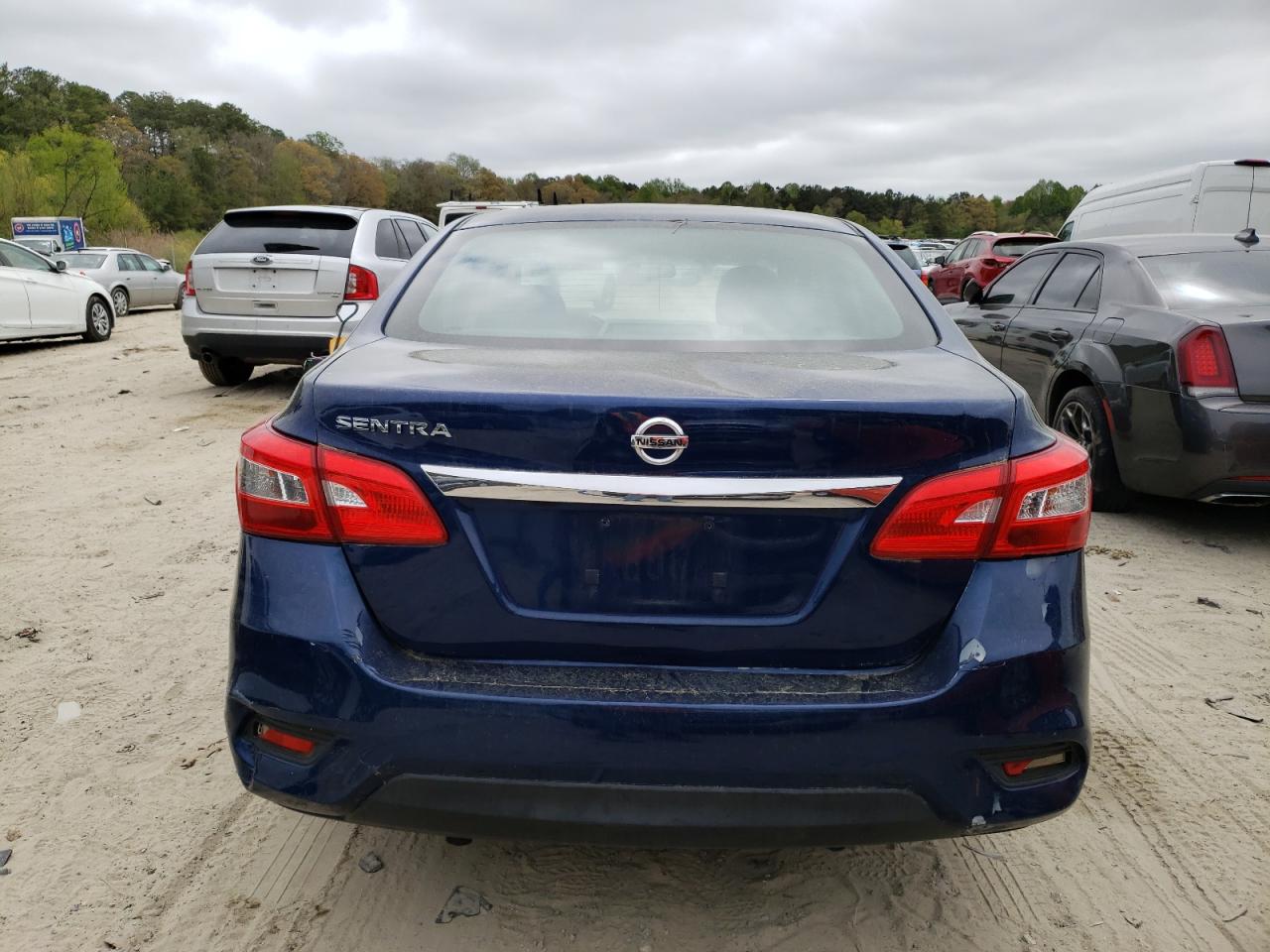 2018 Nissan Sentra S vin: 3N1AB7AP9JY332337