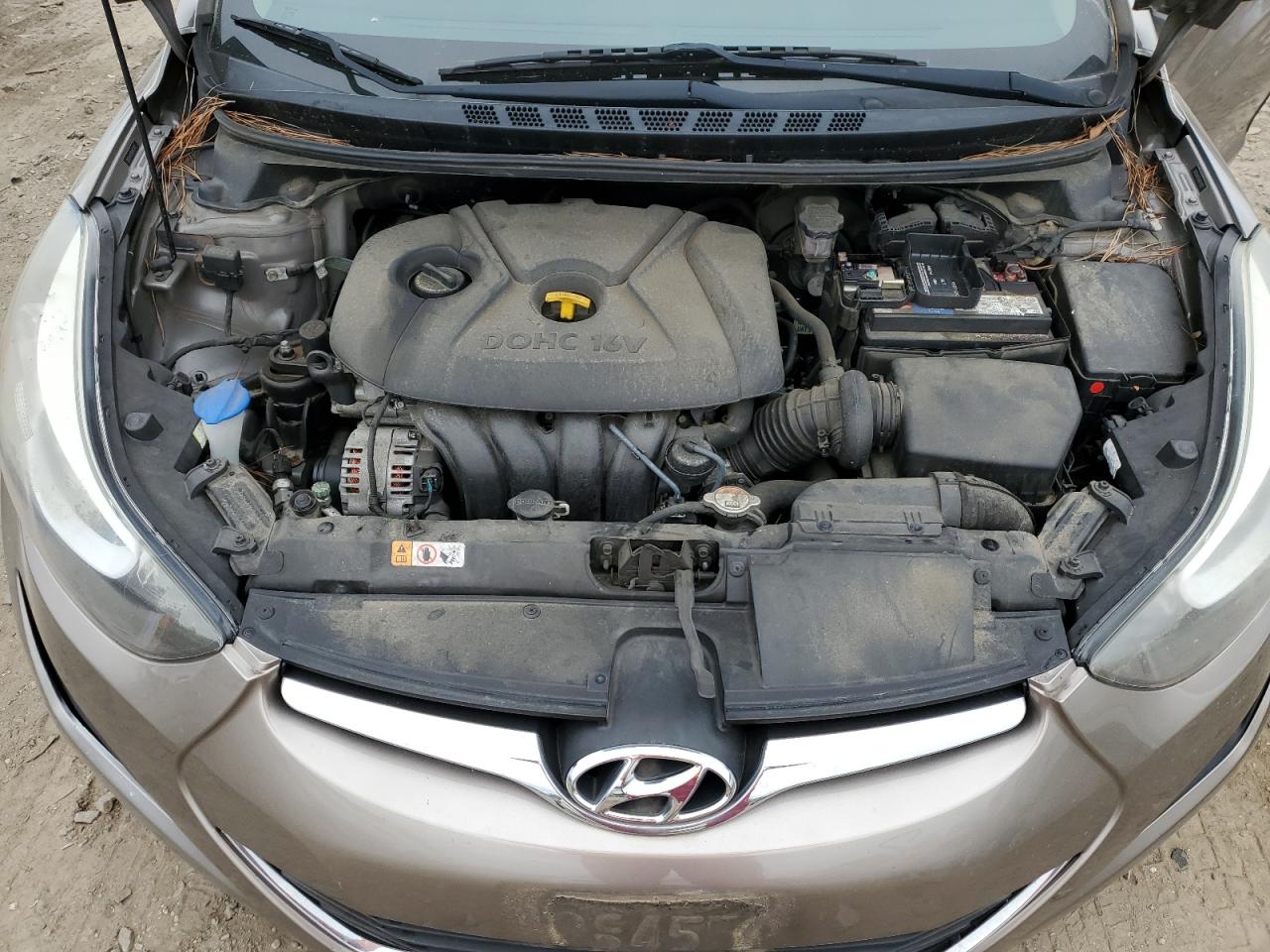 5npdh4ae0gh671922 5NPDH4AE0GH671922 2016 Hyundai Elantra Se