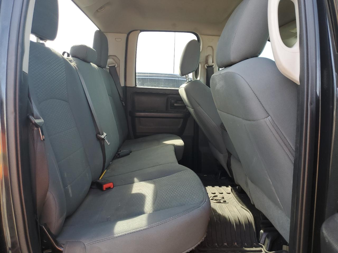 1C6RR7FTXFS624819 2015 Ram 1500 St