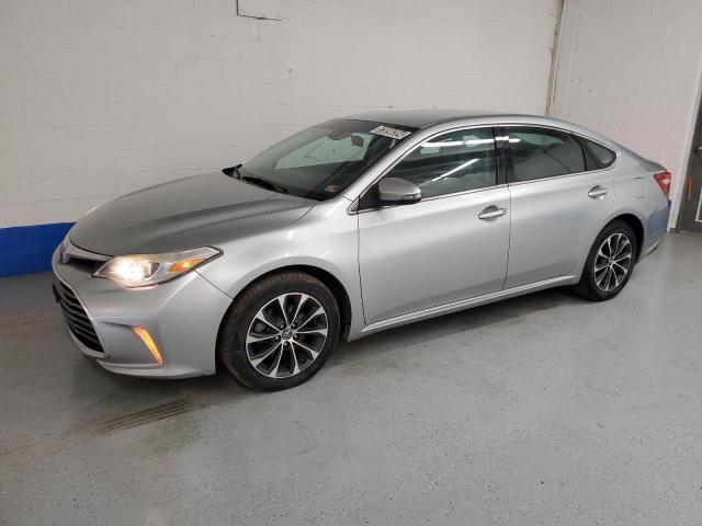 Lot #2558549208 2017 TOYOTA AVALON XLE salvage car