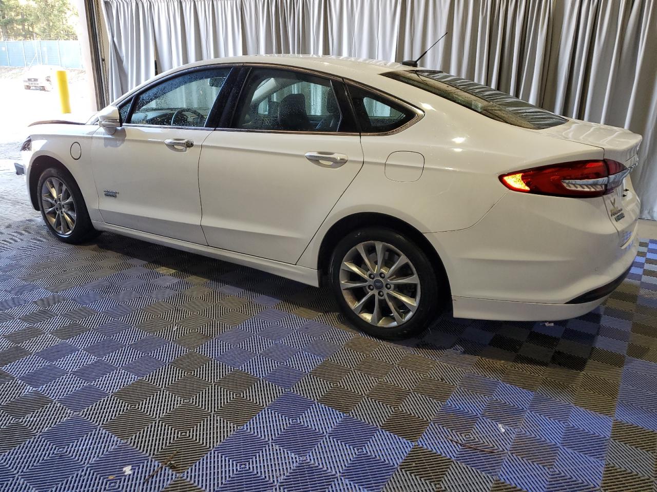 2017 Ford Fusion Se Phev vin: 3FA6P0PU0HR306728