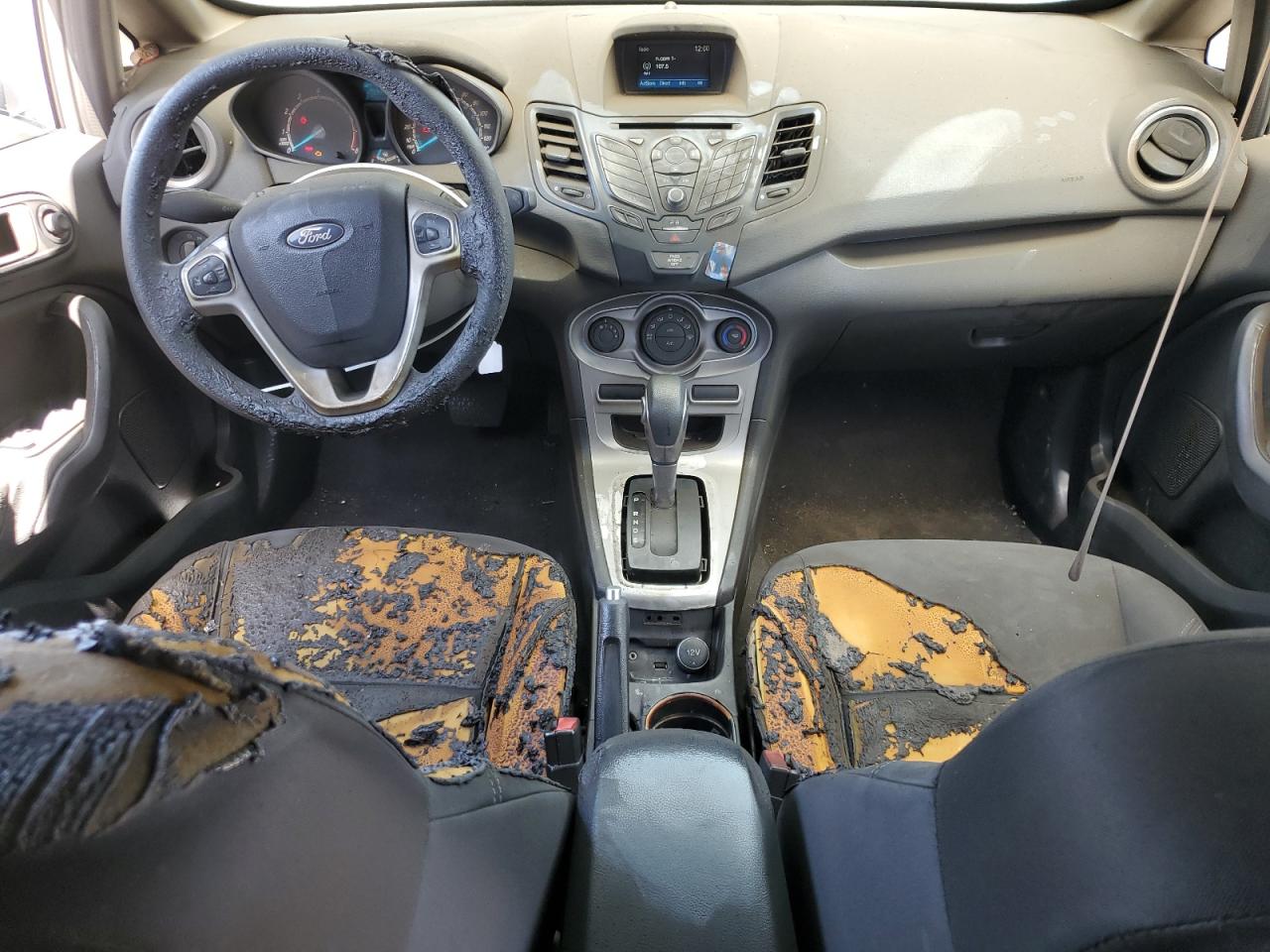 3FADP4BJ4KM138267 2019 Ford Fiesta Se