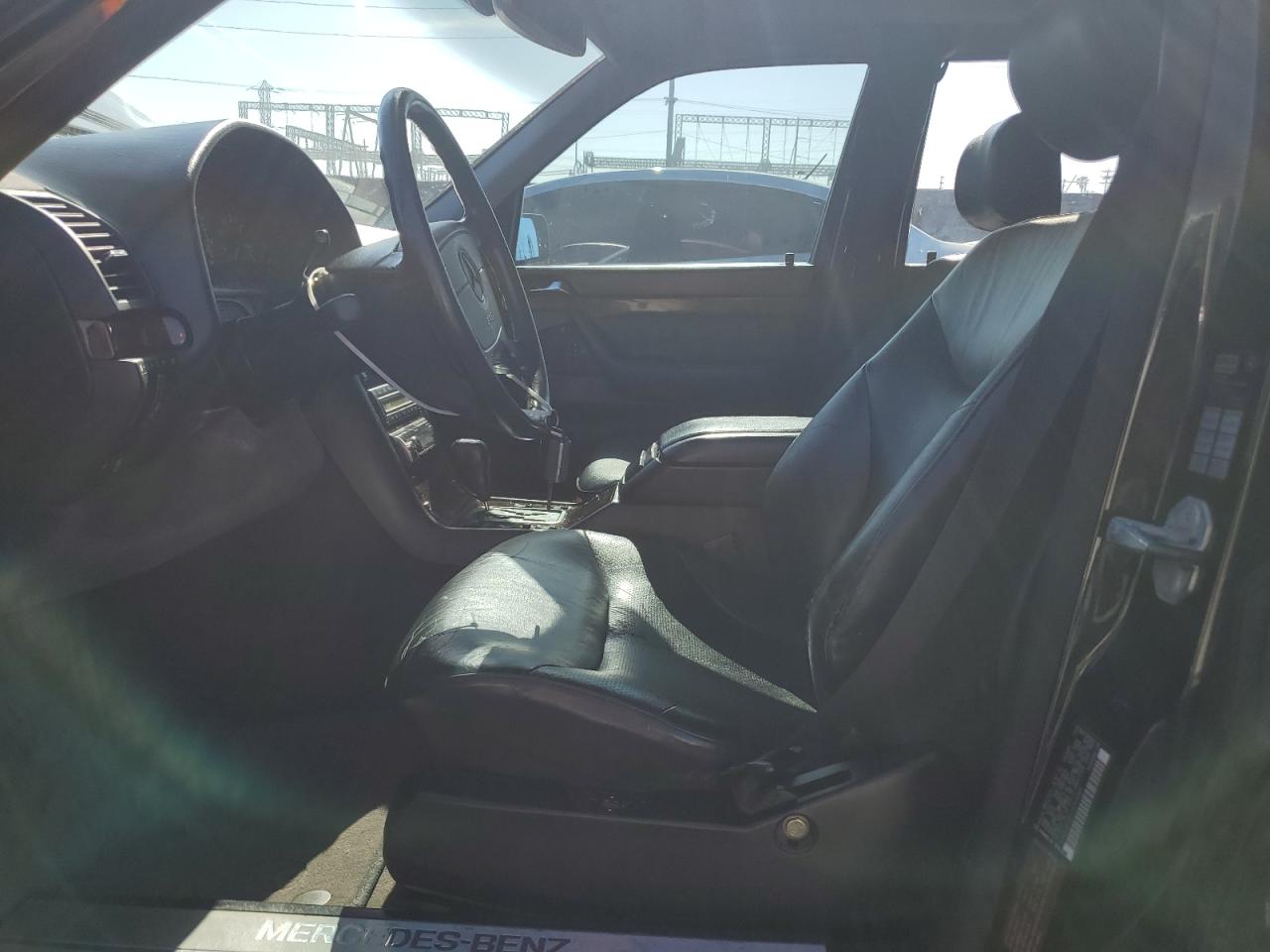 WDBGA51G0VA348689 1997 Mercedes-Benz S 500 WDBGA51G0VA348689 1997 Mercedes-Benz S 500