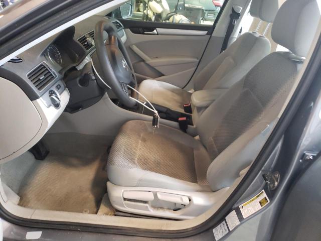 2015 VOLKSWAGEN PASSAT S - 1VWAT7A37FC002359