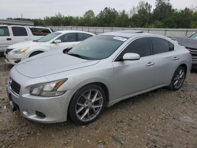 NISSAN MAXIMA S