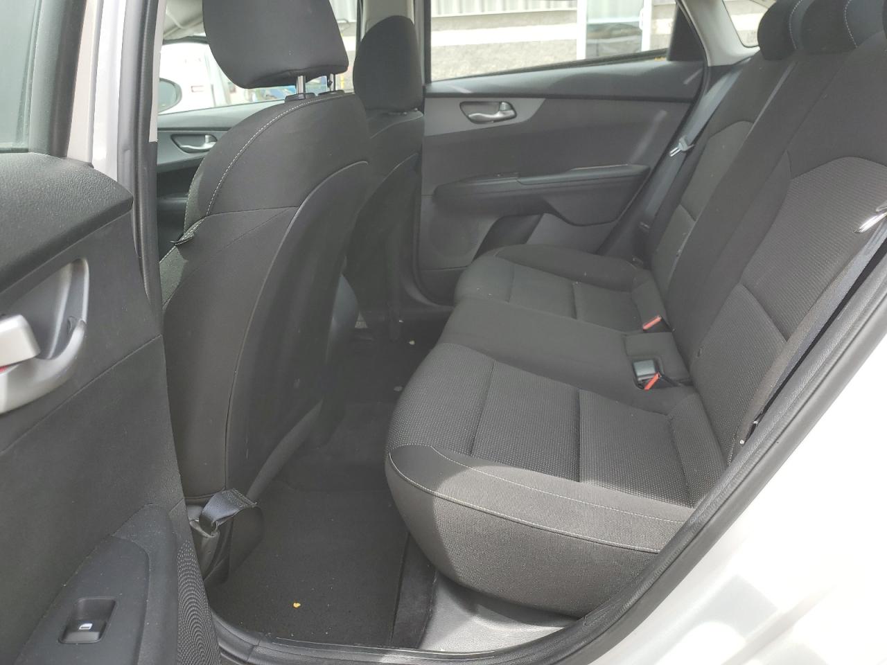 3KPF24AD1LE253188 2020 Kia Forte Fe