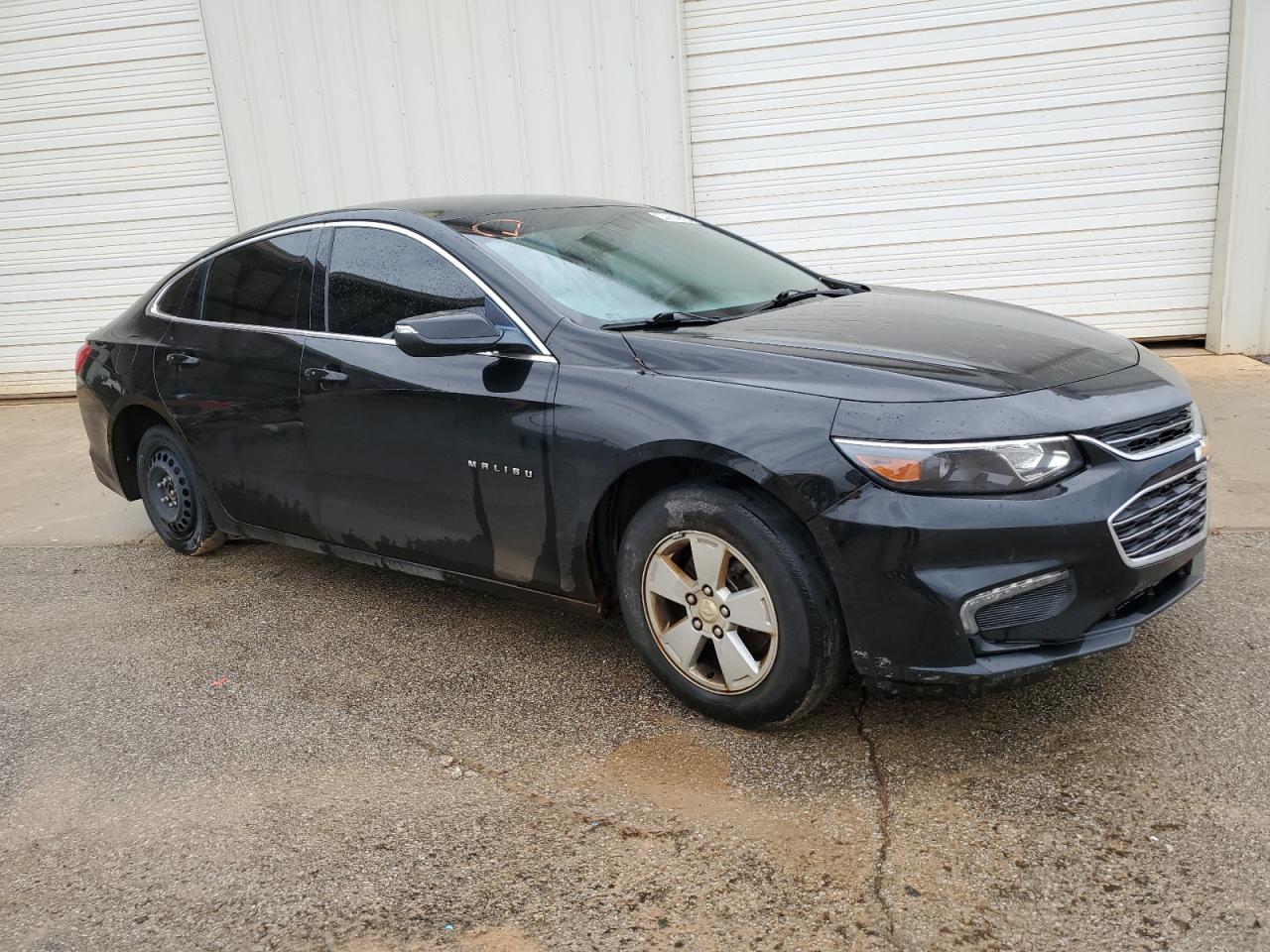 1G1ZD5ST6JF170399 2018 Chevrolet Malibu Lt