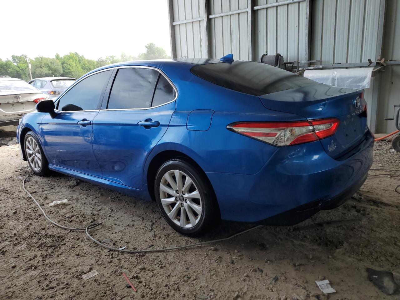 2019 Toyota Camry L vin: 4T1B11HK1KU184387