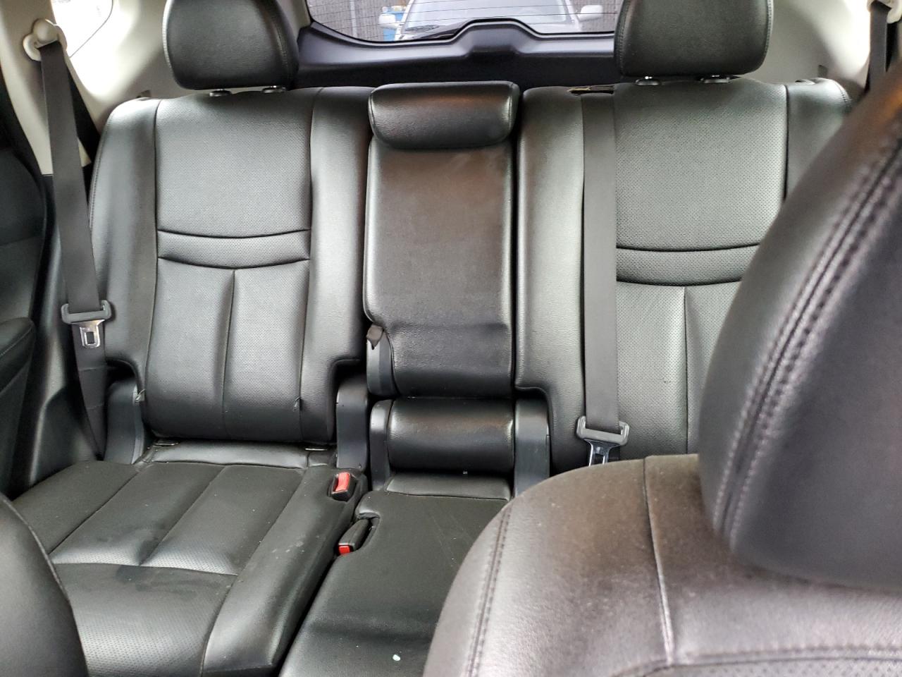 5N1AT2MV7KC746942 2019 Nissan Rogue S