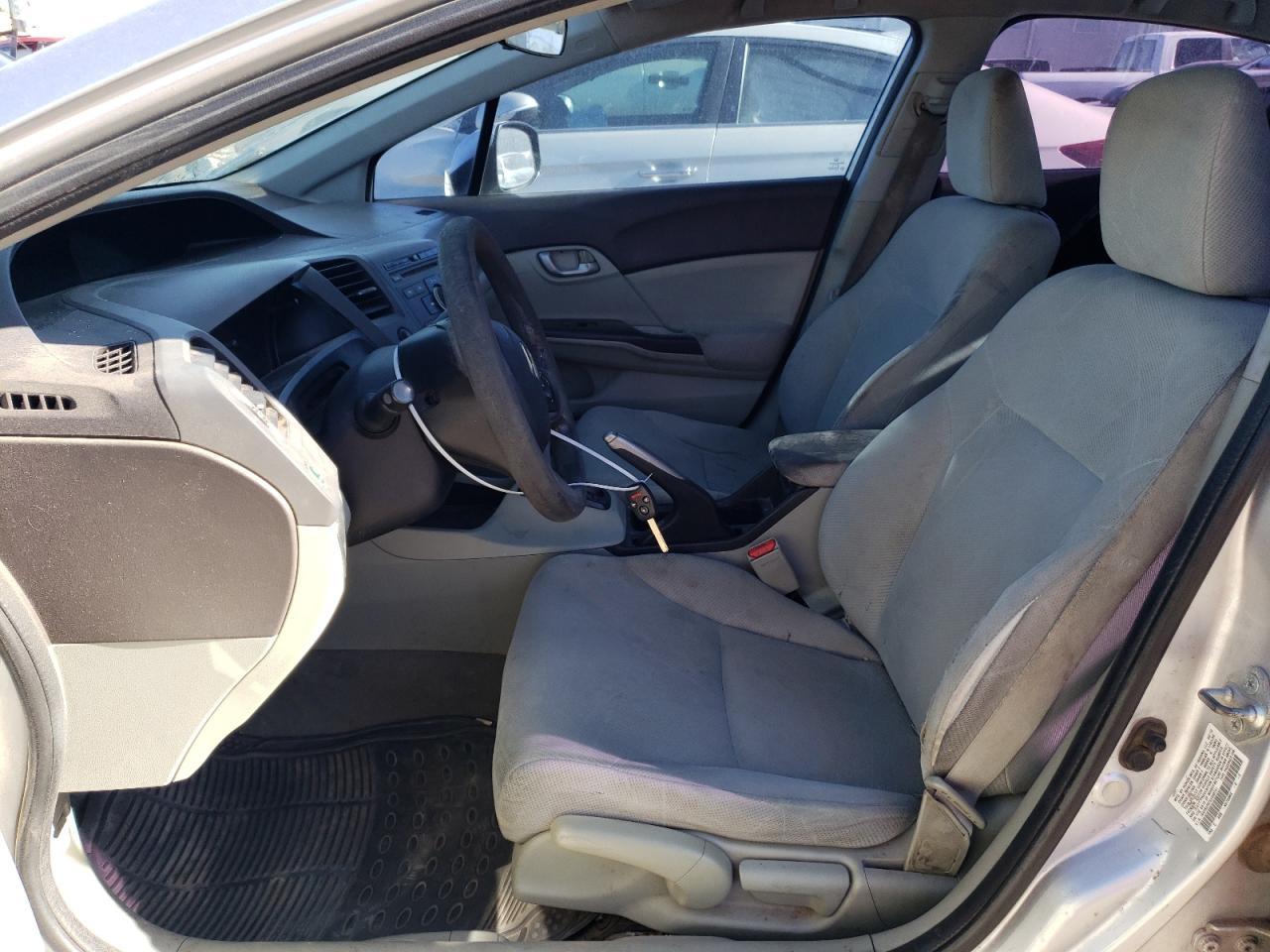 19XFB2F57CE048741 2012 Honda Civic Lx