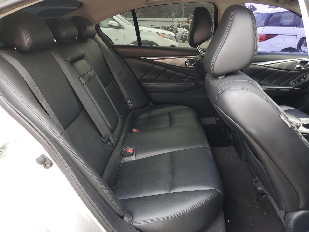 JN1CV7AP9HM642033 2017 Infiniti Q50 Base