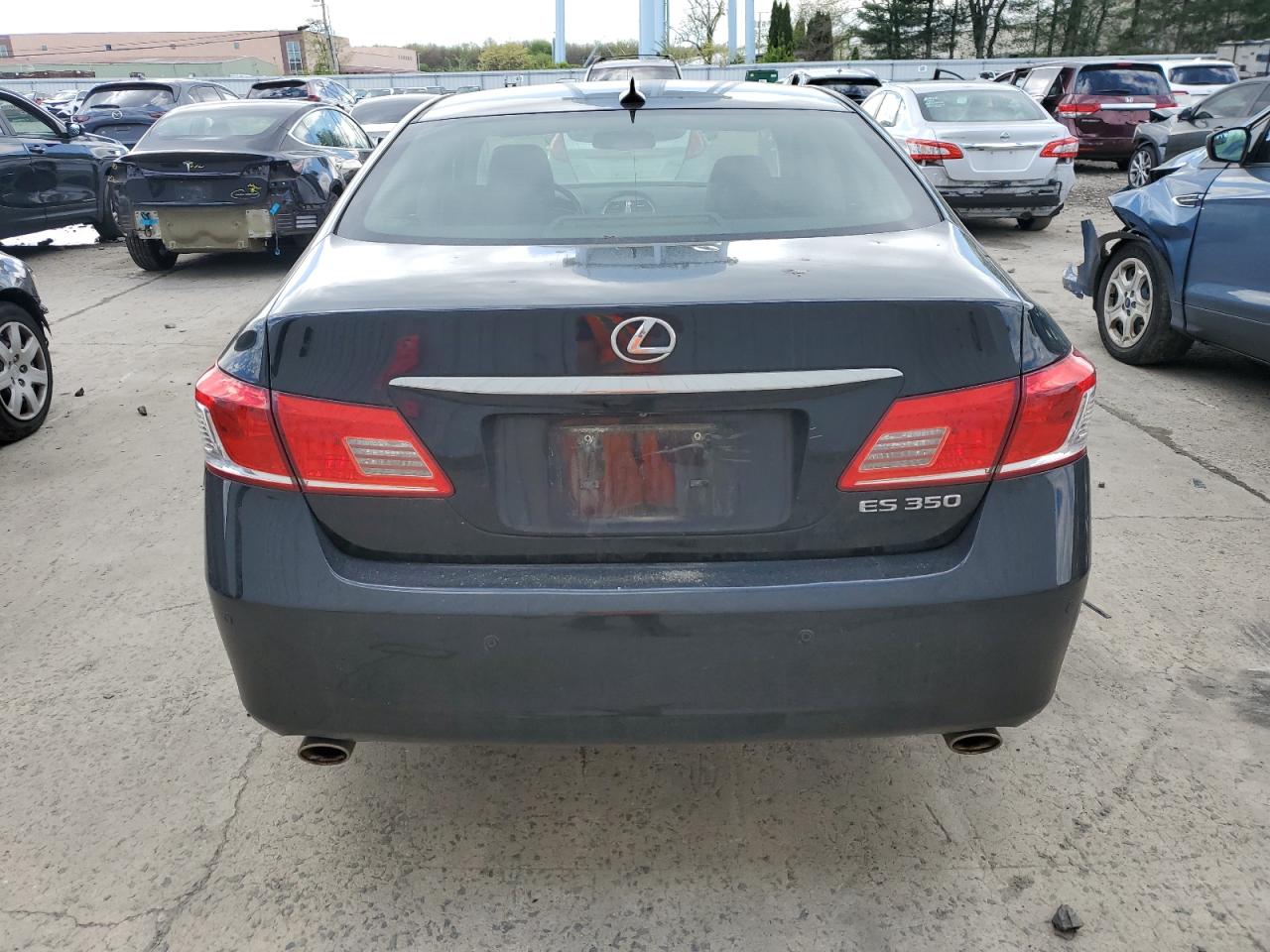 JTHBK1EG8B2467168 2011 Lexus Es 350