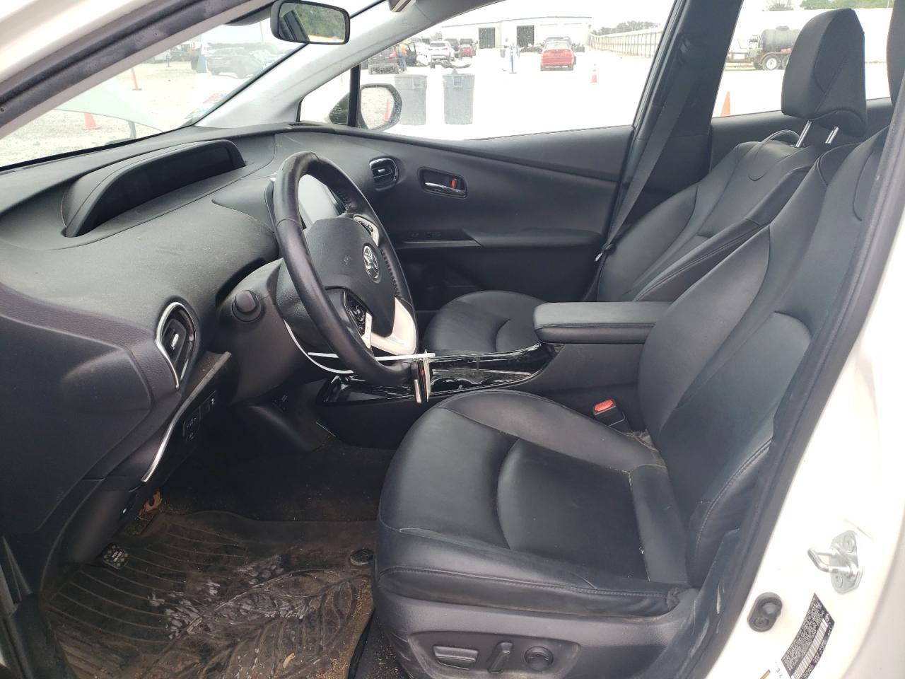 JTDKARFPXK3115043 2019 Toyota Prius Prime