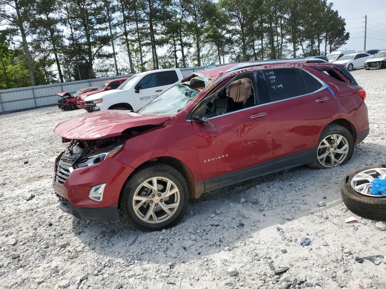 2GNAXMEV1J6185140 2018 Chevrolet Equinox Premier